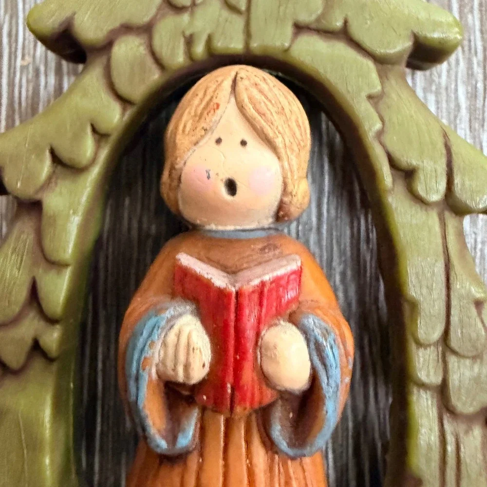 Vintage 1976 Hallmark Keepsake Ornament Choir Girl Angel Spinner Christmas Tree